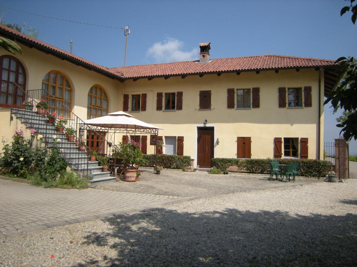 Bed and Breakfast Casa Fonda- Piemonte Mango Zewnętrze zdjęcie